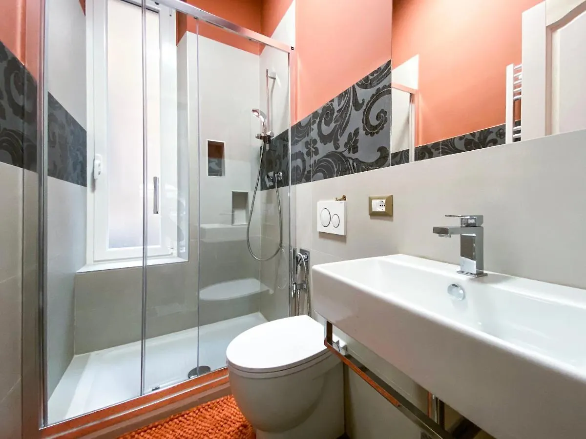 A 2 Passi Dal Centro Apartment Genoa 0*,  Italy