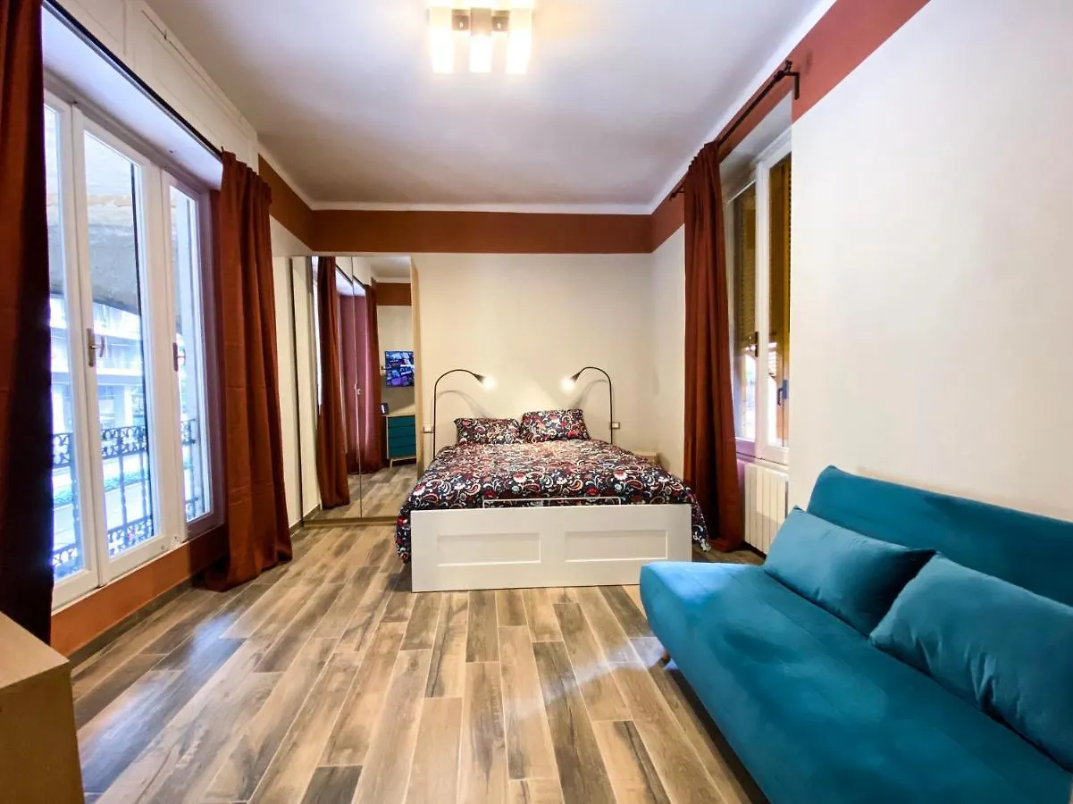 A 2 Passi Dal Centro Apartment Genoa