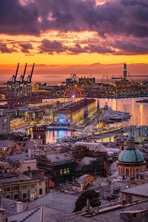 A 2 Passi Dal Centro Apartment Genoa